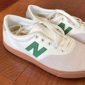 New Balance Skate Sneakers (AM55WHG) Size 8